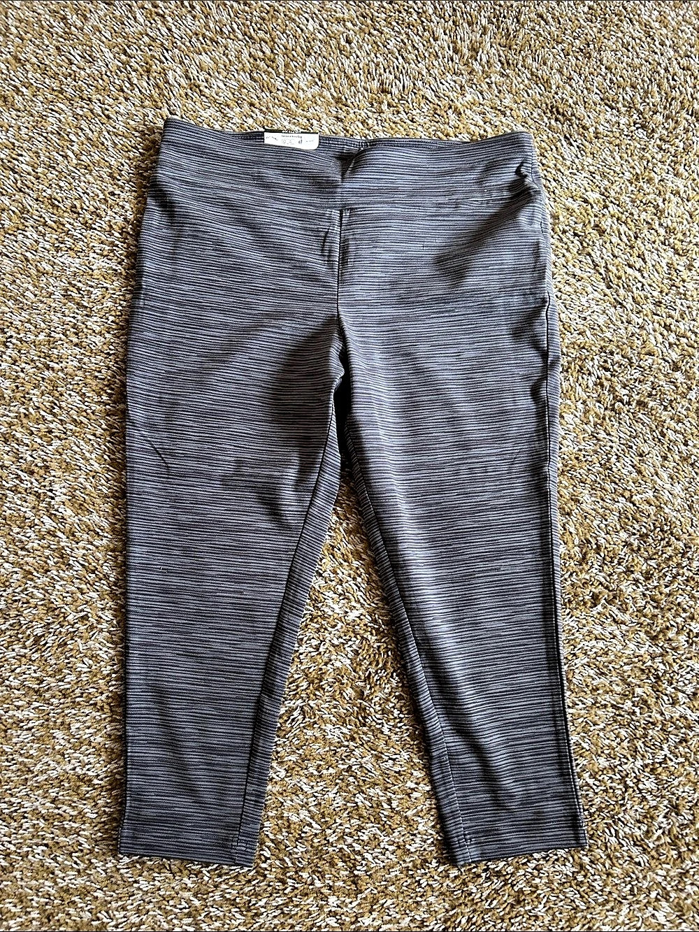 Terra & Sky Women's Plus Size Capri Legging Gray
